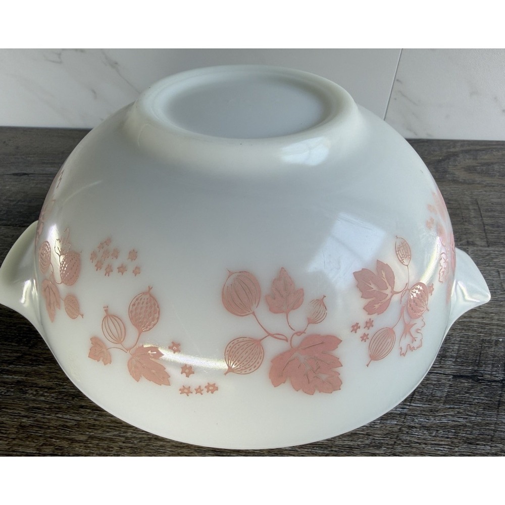 Stunning White/pink Gooseberry Pyrex Cinderella bowl Made In USA